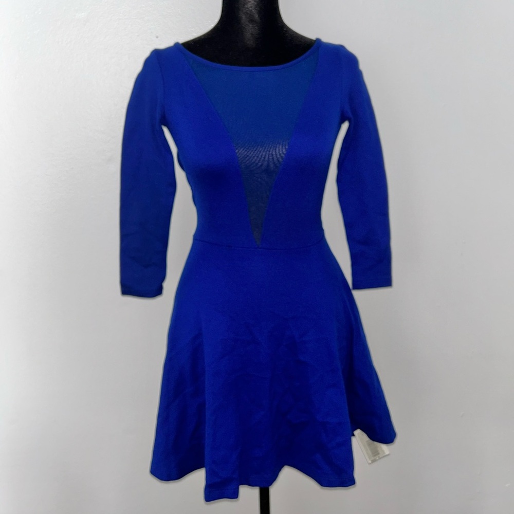 💙NWT💙 Deep V Sheer Backless Blue Women's Dress - VINTAGE AMERICAN APPAREL